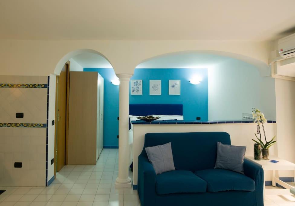 Peonia Blu Apartment サレルノ エクステリア 写真
