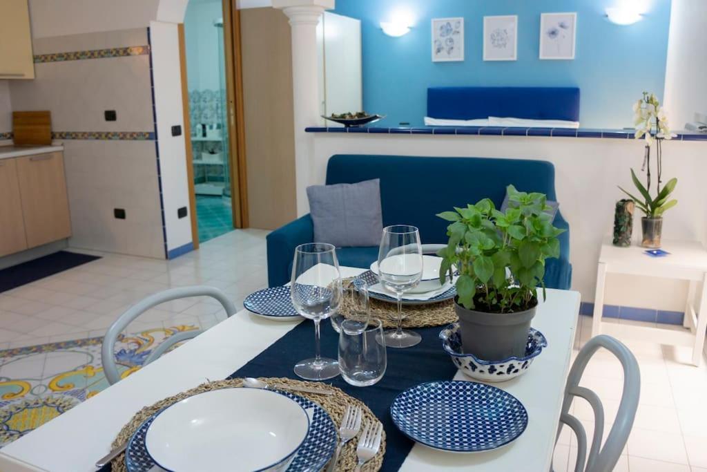 Peonia Blu Apartment サレルノ エクステリア 写真